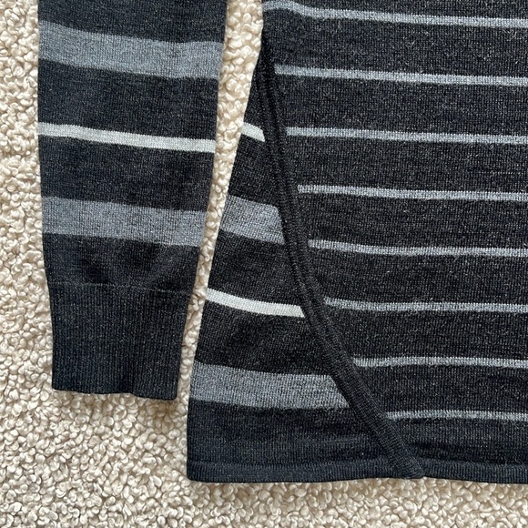 SMARTWOOL Merino Wool Blend Sweater Size Small - Picture 2 of 11